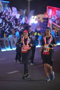 BIB: 26303, 21739
                            <button type="button" onclick="openModal(21007661)" class="btn btn-primary btn-sm float-right btn-popup" data-toggle="modal" data-target=".modal-high-quality">
                        <i class="fas fa-shopping-cart"></i> Add to Cart
                    </button>
                                            <button type="button" onclick="isThisMe(21007661, true)" class="btn btn-success btn-sm float-right btn-popup btn-isme hidden" data-toggle="tooltip" data-placement="bottom" title="นี่คือรูปของคุณใช่ไหม คลิกที่นี่เพื่อเอาเข้าอัลบั้ม">
                        <i class="fas fa-plus"></i> Add to album
                    </button>
                    <button type="button" onclick="isThisMe(21007661, false)" class="btn btn-warning btn-sm float-right btn-popup btn-isnotme hidden">
                        <i class="fas fa-ban"></i> Remove from album
                    </button>